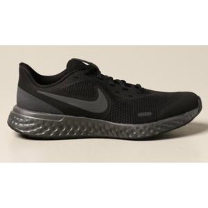 Nike Revolution 5 Running Shoes
